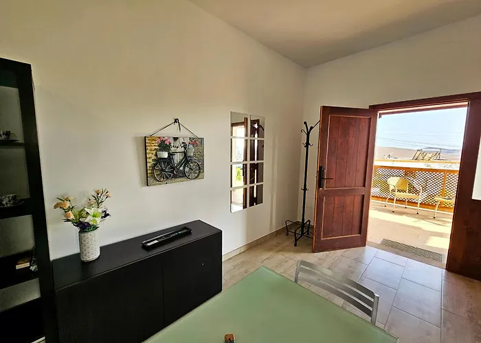 Cernicalo House - Peaceful Terrace Home, Ideal To Explore Lanzarote Насарет