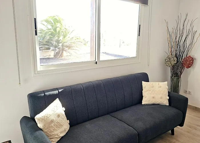 Cernicalo House - Peaceful Terrace Home, Ideal to Explore Lanzarote Apartamento