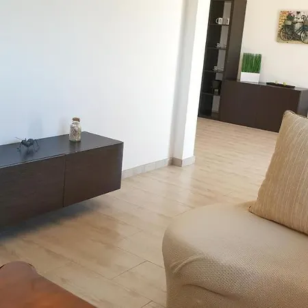 Cernicalo House - Peaceful Terrace Home, Ideal To Explore Lanzarote דירה