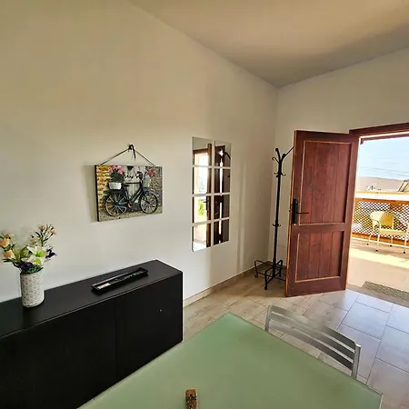 Cernicalo House - Peaceful Terrace Home, Ideal To Explore Lanzarote Nazaret